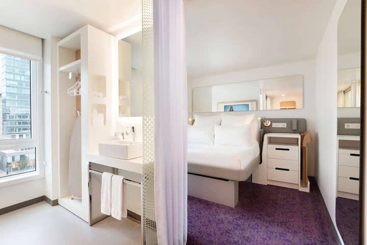Room 12 of 49